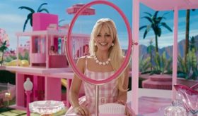 Barbie-мания: трендовый летний маникюр в розовых оттенках