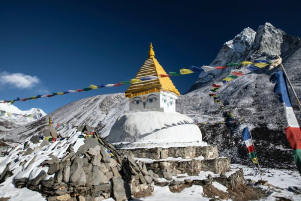 Непал облегчил получение разрешения на треккинг по ограниченным местам